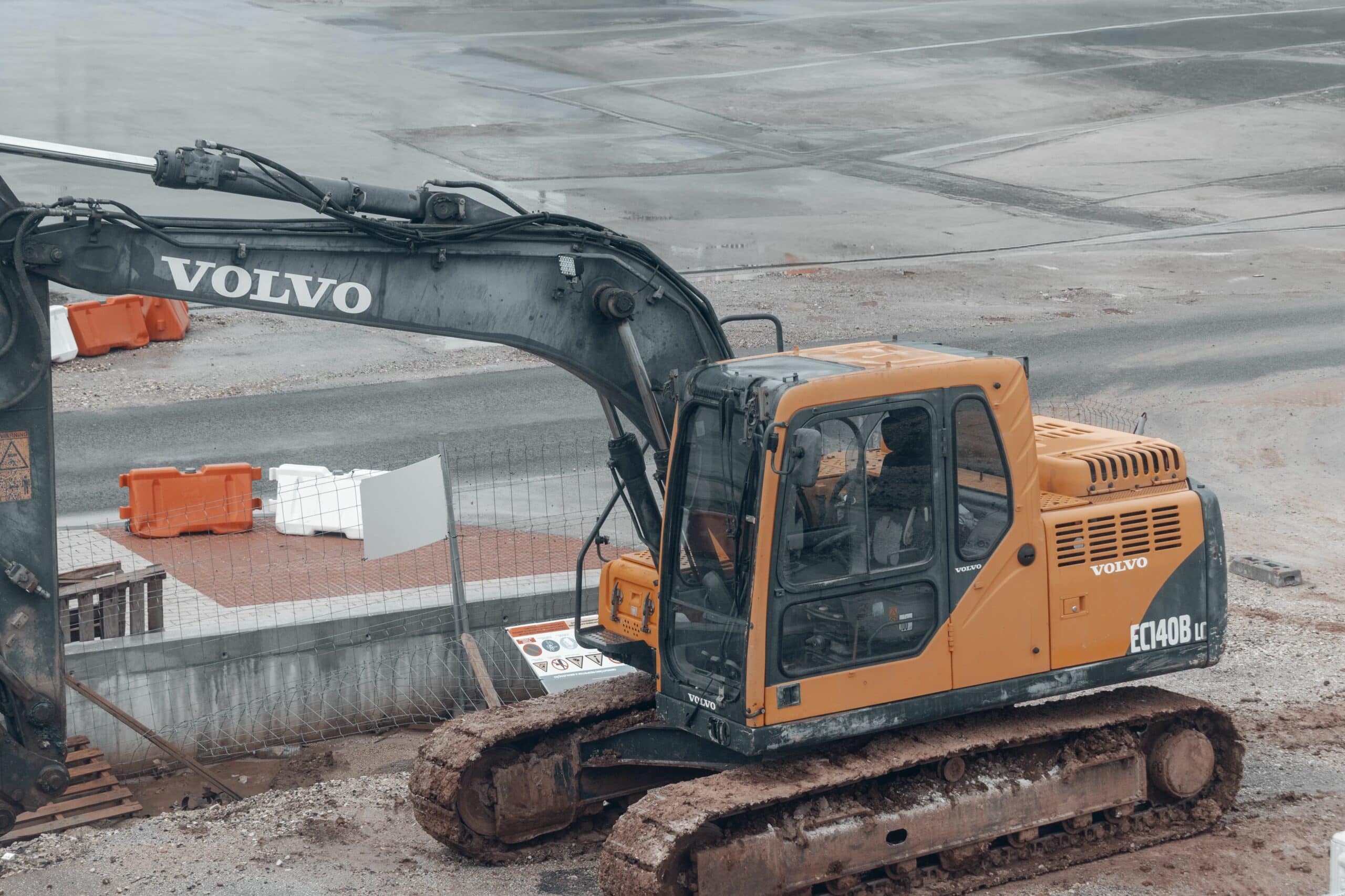 sécurisation de chantier BTP contre le vol d'engins